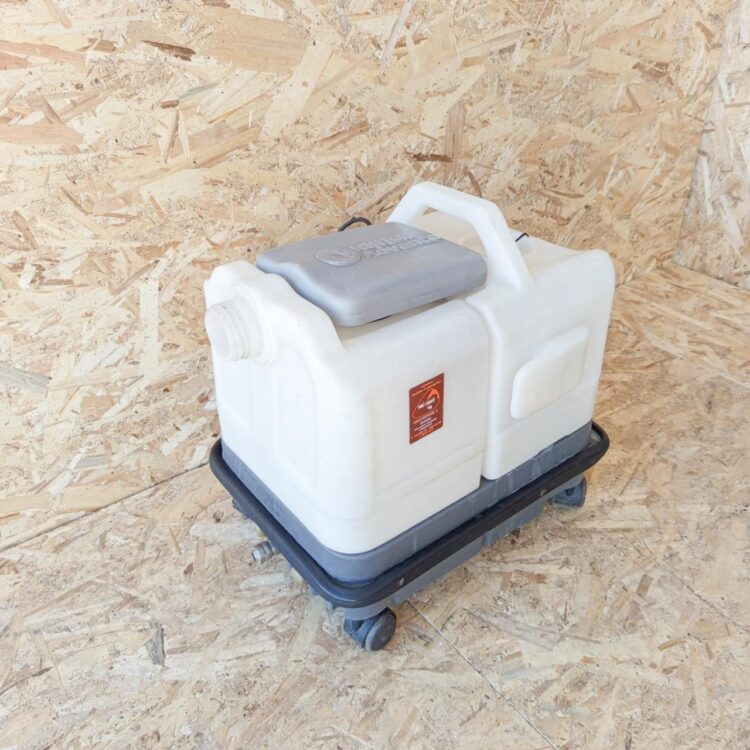 Ενοικίαση επαγγελματικής σκούπας – βιολογικού καθαρισμού 20lt / 1000w πλαινή Ιωάννινα