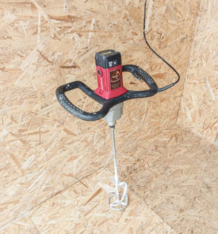 Ενοικίαση Αναδευτήρα Χρωμάτων & Κονιαμάτων – 1600w / 750 rpm Ιωάννινα