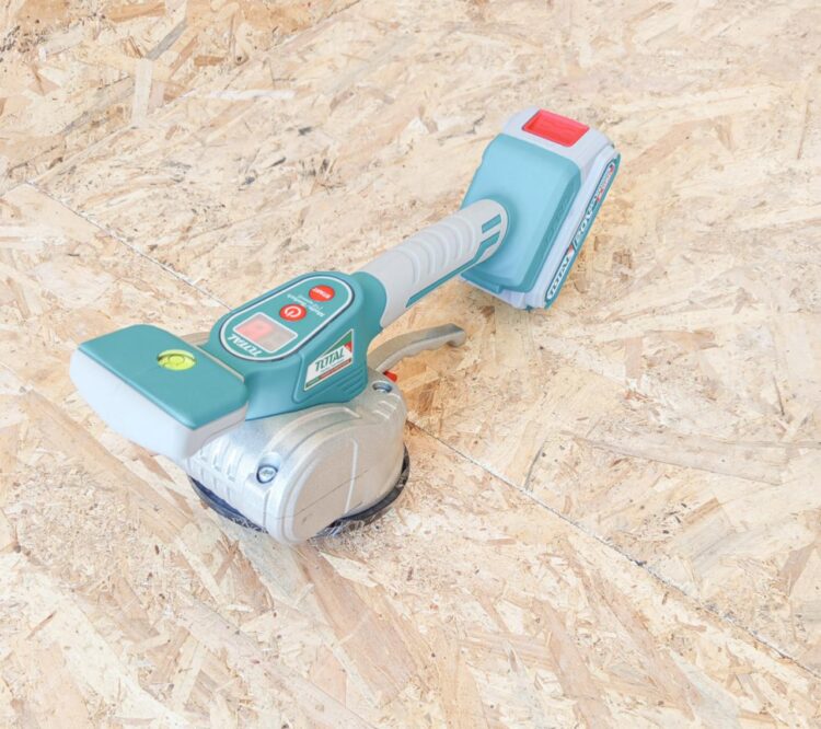 Ενοικίαση δονητή πλακιδίων μπαταρίας – 20V Li-Ion Ιωάννινα