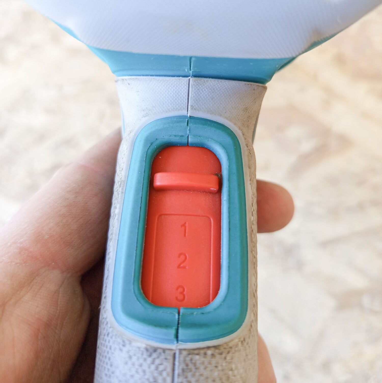 enoikiasi-pistoliou-thermou-aera-tb2006-2000w-diakopths ┃noikiase-ta-ioannina