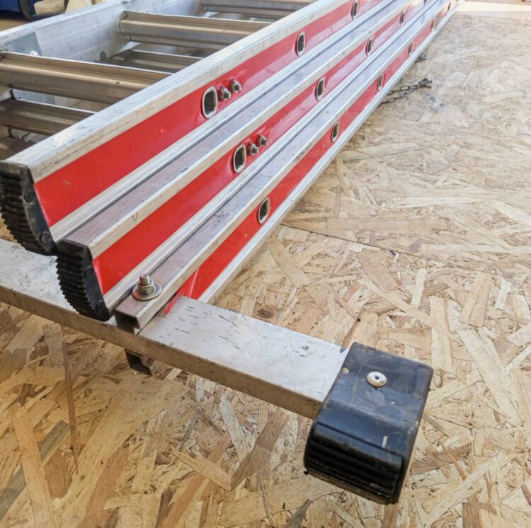 Ενοικίαση Επαγγελματικής Σκάλας Αλουμινίου Τρίφυλλης – 3x4m (Έως 10.50m) Ιωάννινα