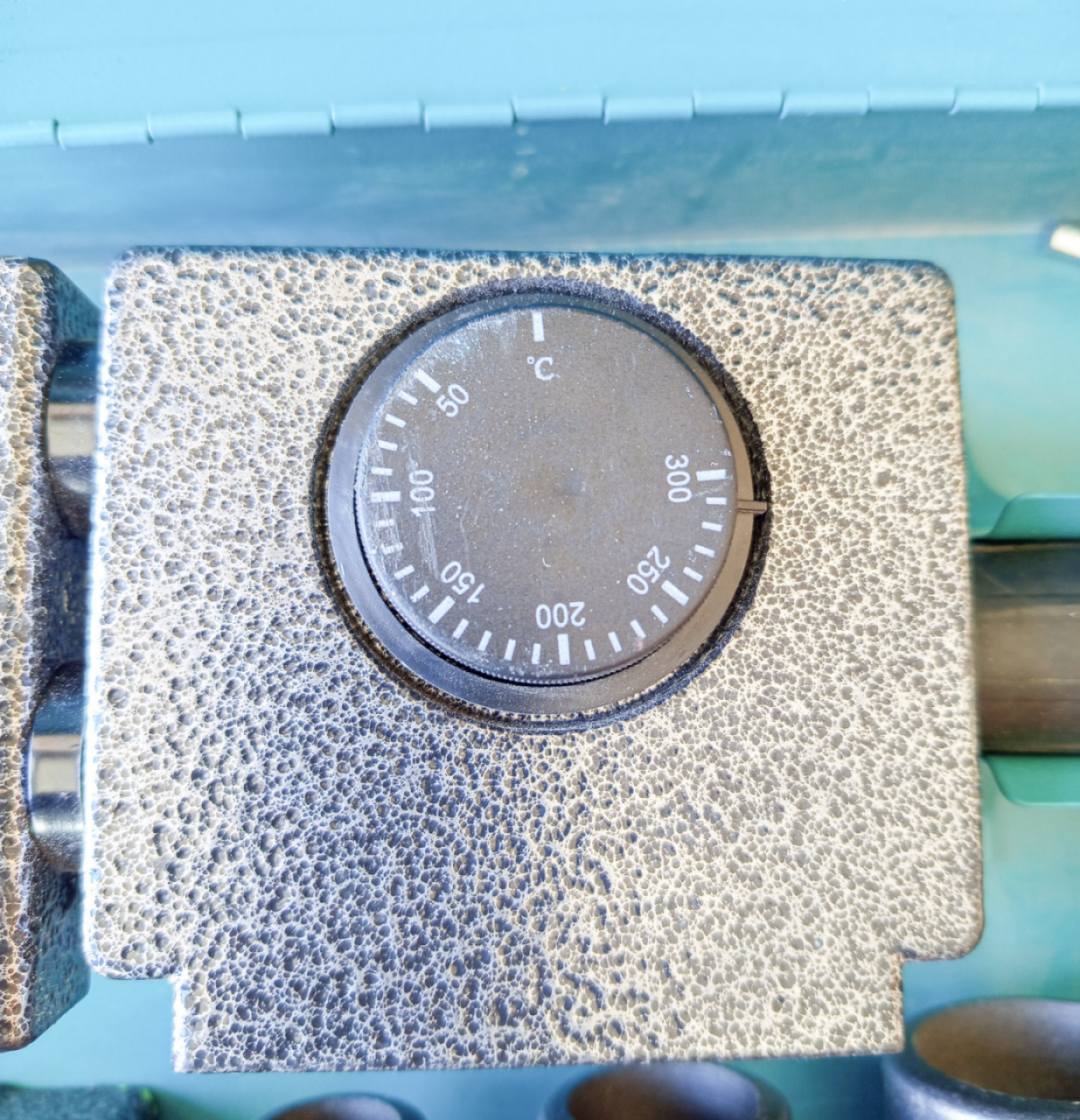 enoikiasi-ermokollitiko-plastikon-solinon-800w-1500w-300°C-thermokrasia-noikiase-ta-ioannina