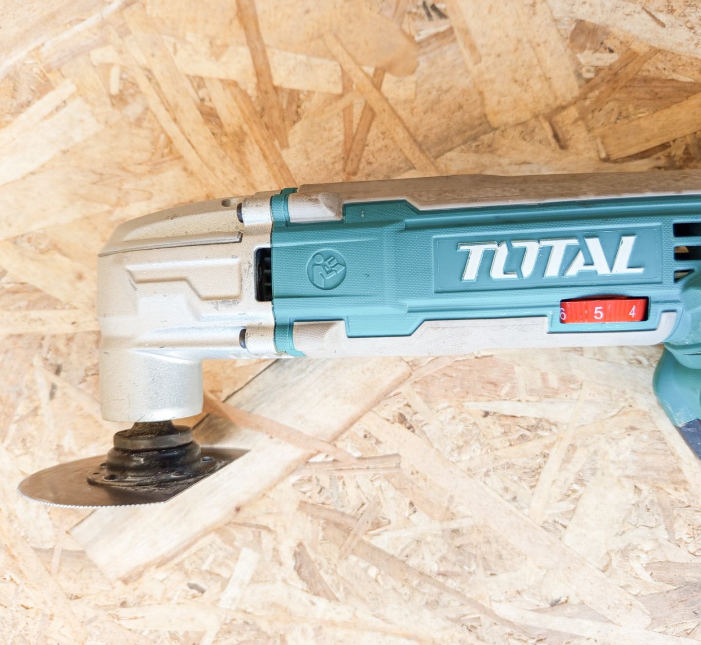 enoikiasi-polyergaleiou-batarias-lithiou-total-tmli2001-20v-noikiase-ta-ioannina